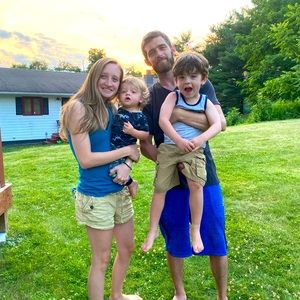 Meet your Posher, Hannah